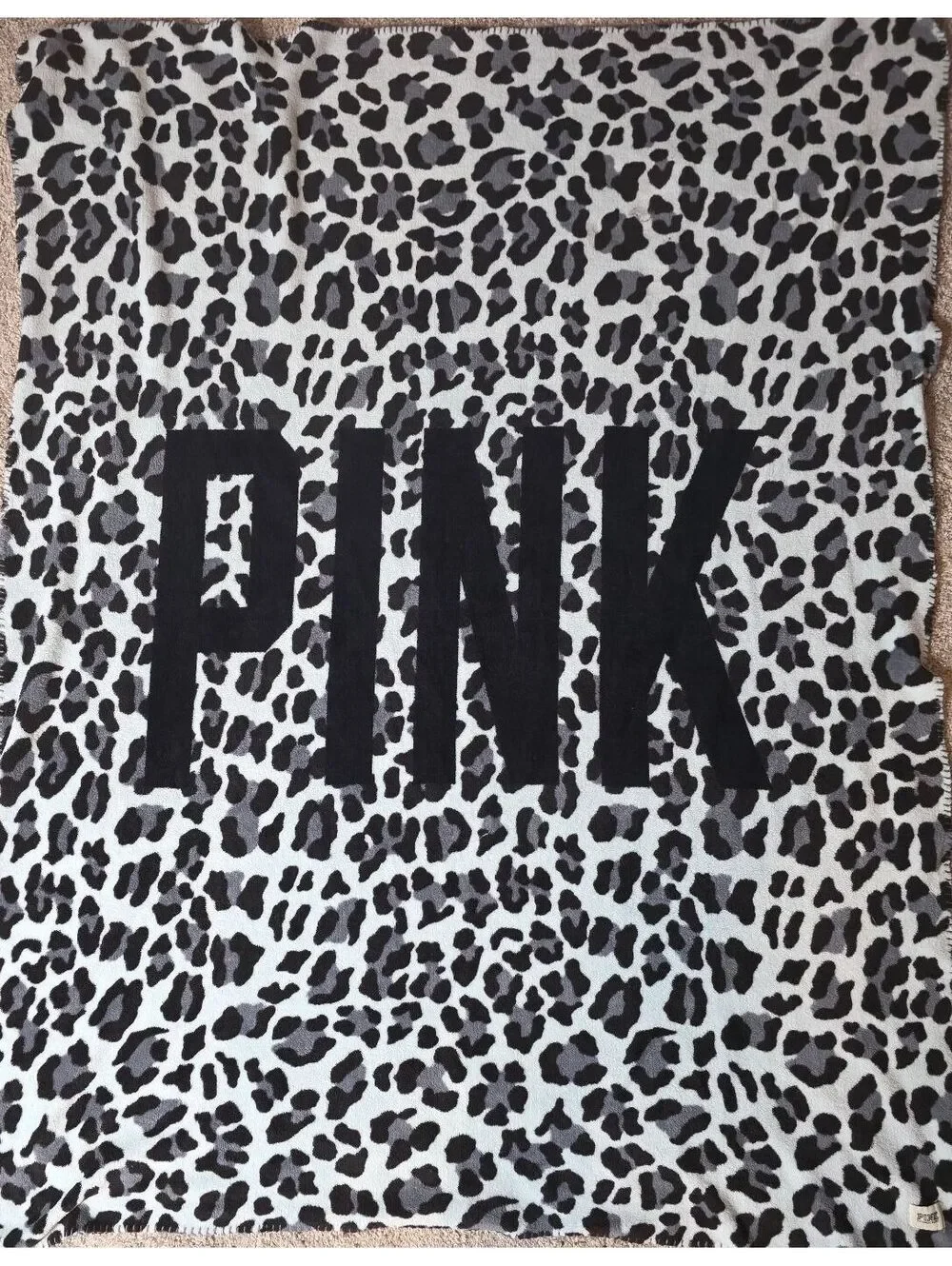 Rare Vintage Victoria's Secret PINK Leopard Stadium Blanket Throw Gray Black